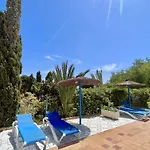 Beachfront Luxe Ii By Gloove *