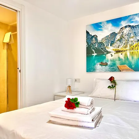 Beachfront Luxe Ii By Gloove *